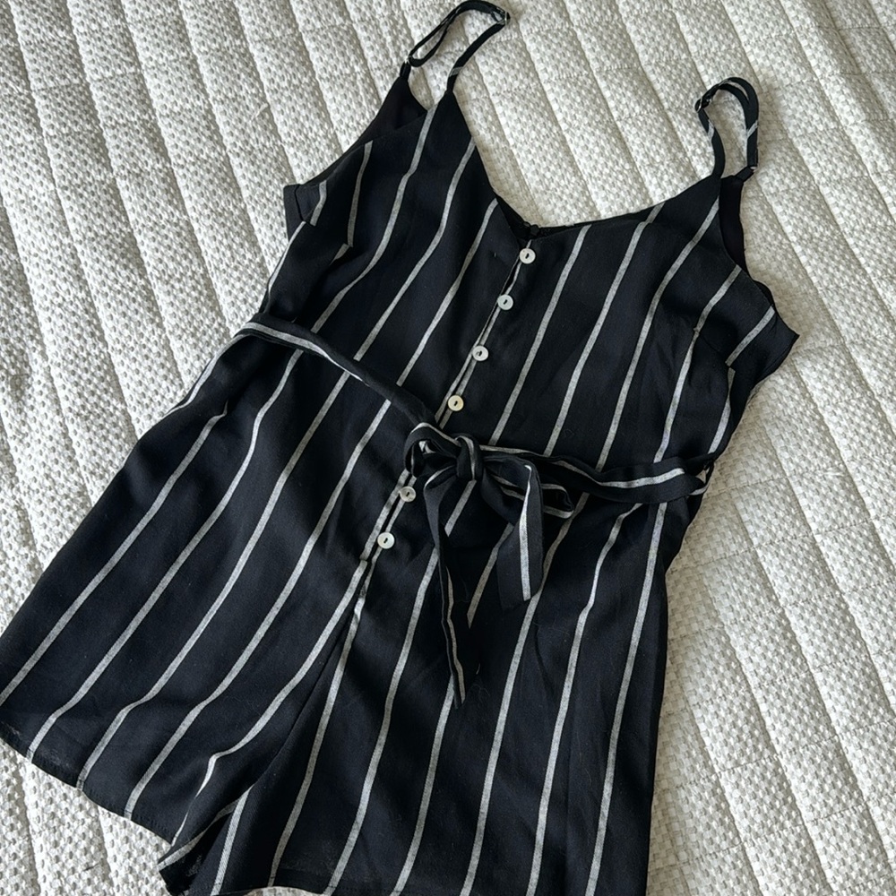 Black and White 🖤🤍 Striped Romper